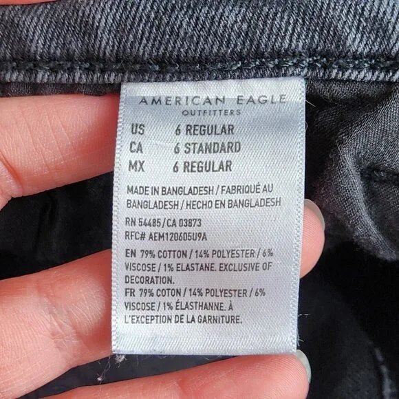 American Eagle Jeans Womens 6 Washed Black Mom Jean Stretch High Rise Denim - Picture 11 of 12